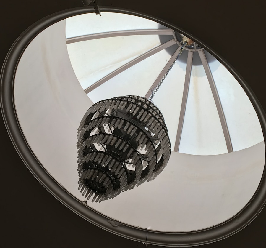 Photo "Simple metal round glass ceiling lamp suitable for bedroom"