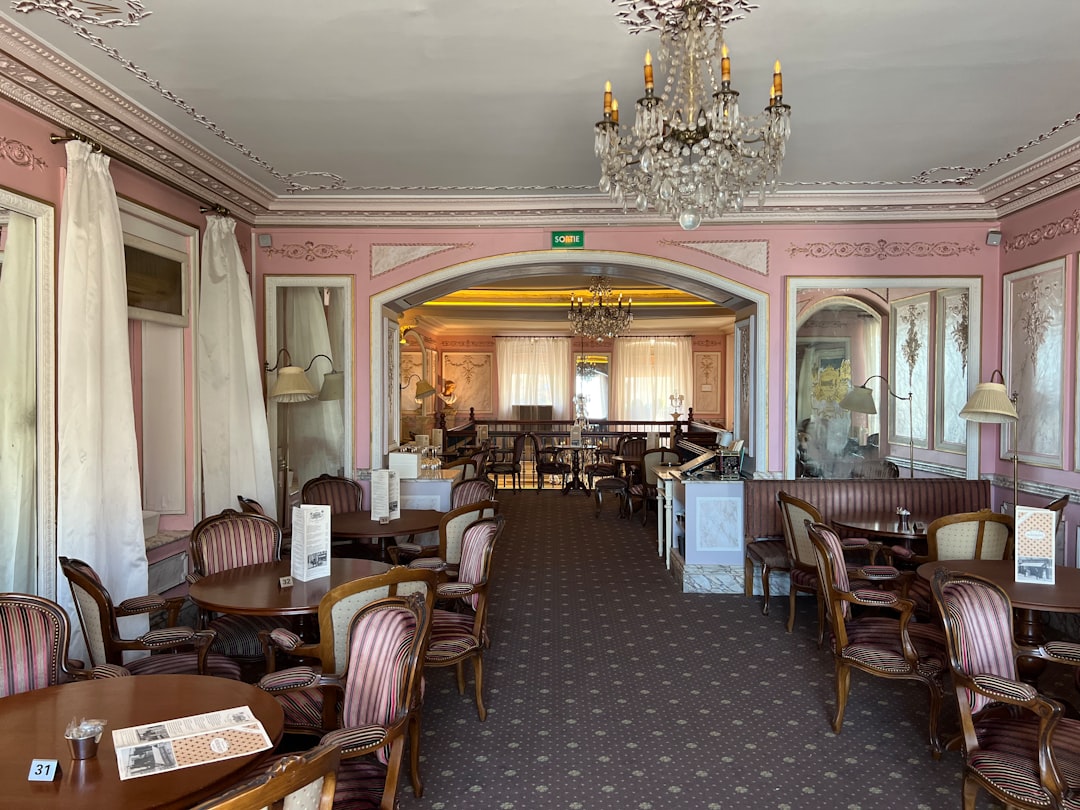 Photo restaurant chandelier